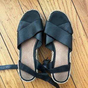 Seychelles Black Cross-Strap Espadrille Sandals